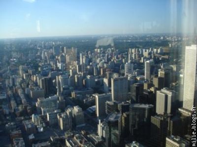 vue de la CN tower sur Toronto